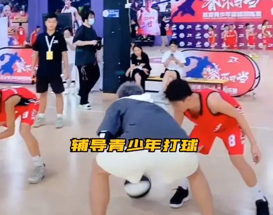 业余篮球爱好者怎样利用智能化平台提升水平_1