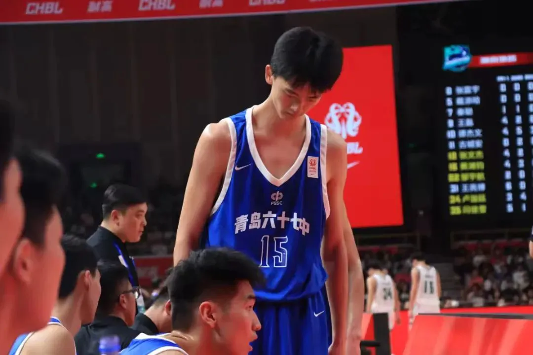 如何通过团队协作策略提升整体篮球水平_0